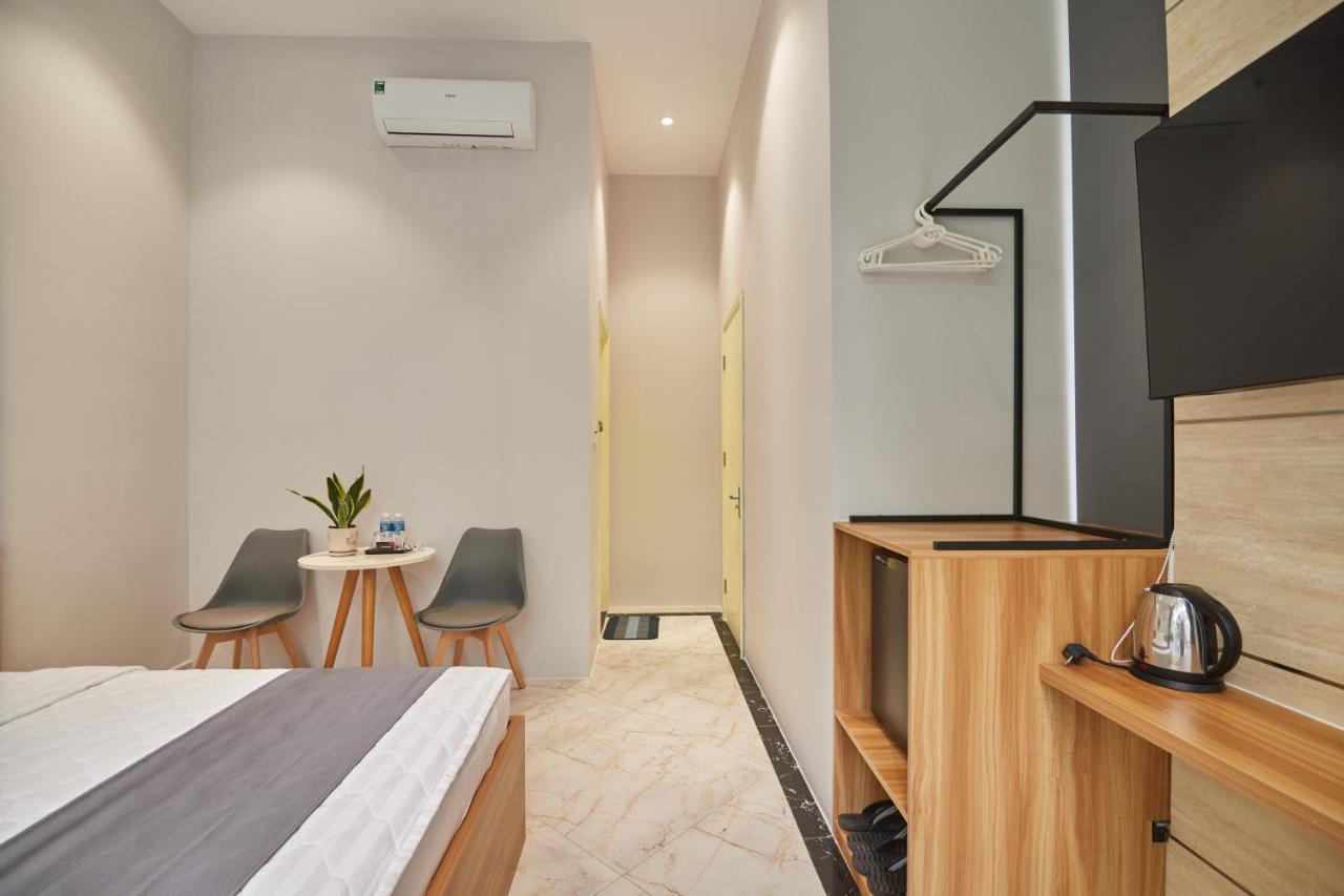 บิน บิน โฮเต็ล 2 - ใกล้ฮิมลาม D7 Hotel โฮจิมินห์ซิตี้ ภายนอก รูปภาพ